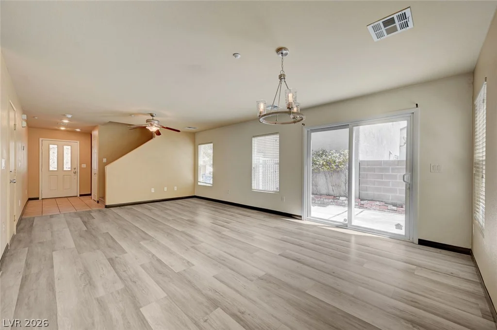 7333 Camden Pine, Las Vegas, NV 89129