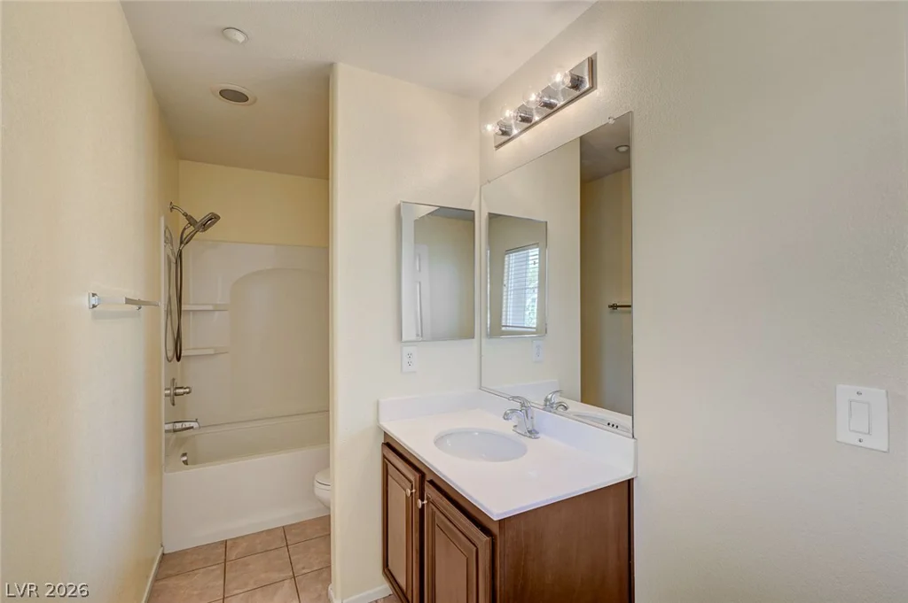 7333 Camden Pine, Las Vegas, NV 89129