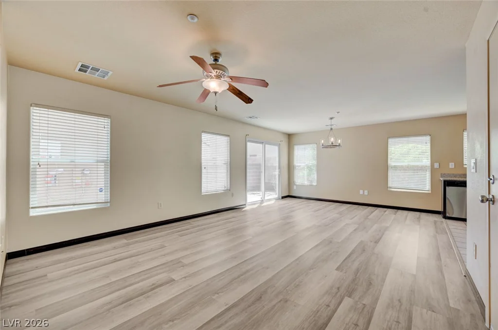 7333 Camden Pine, Las Vegas, NV 89129