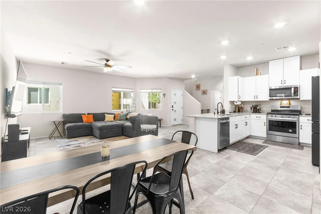 7489 Onyx Star, North Las Vegas, NV 89084