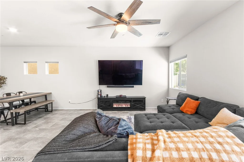7489 Onyx Star, North Las Vegas, NV 89084