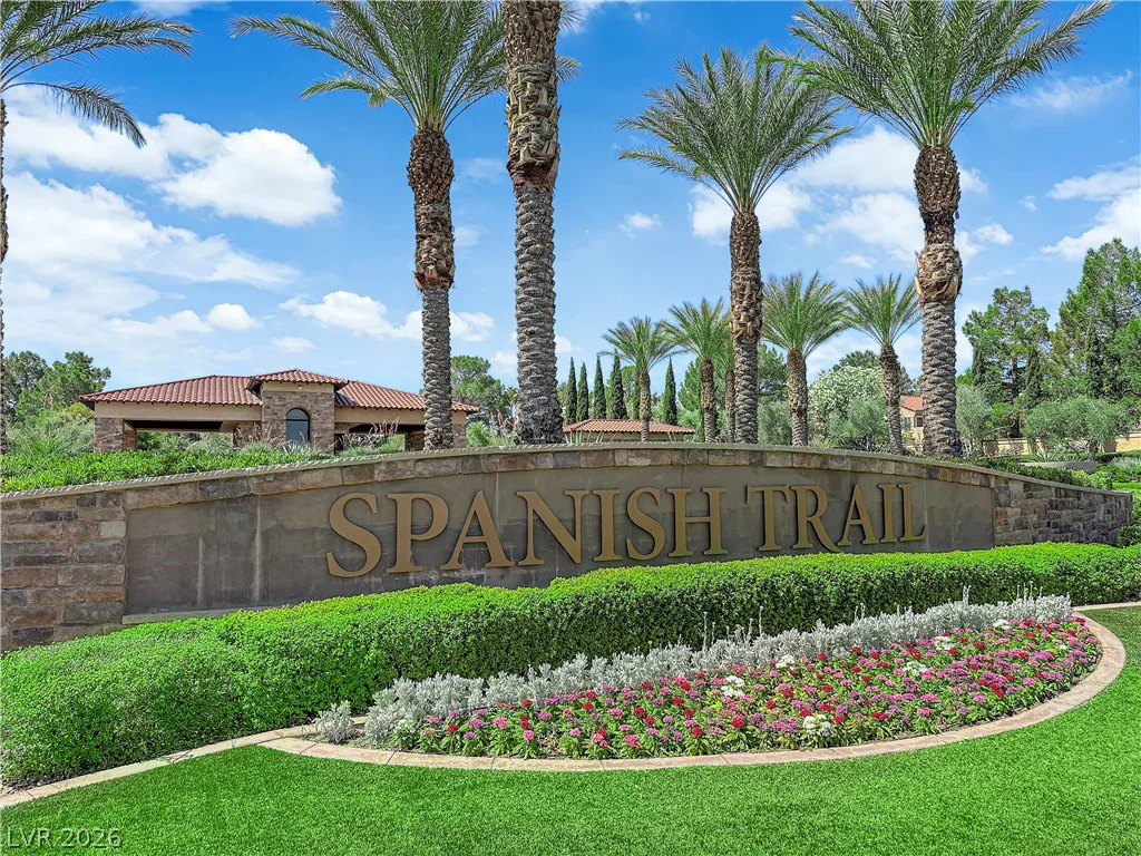 8170 Round Hills, Las Vegas, NV 89113