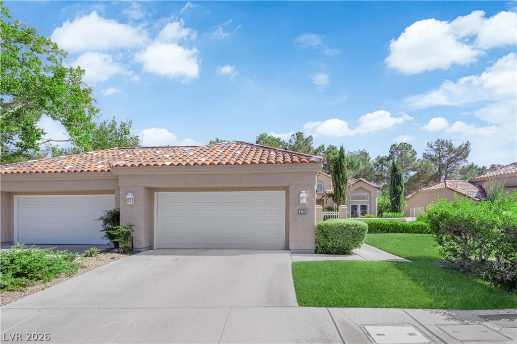 8170 Round Hills, Las Vegas, NV 89113