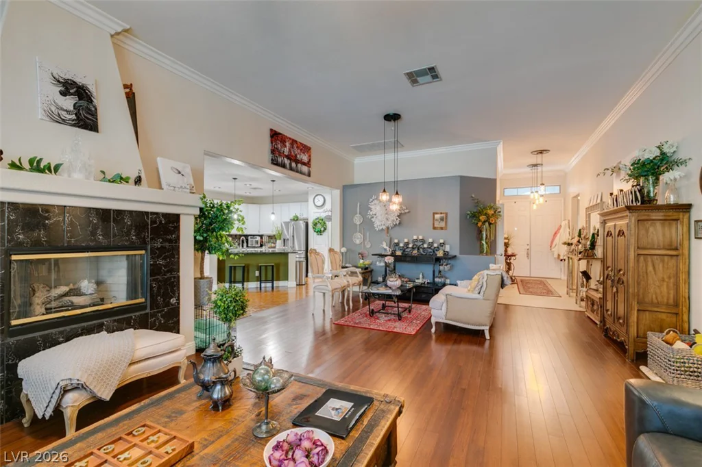 6310 Azure, Las Vegas, NV 89130