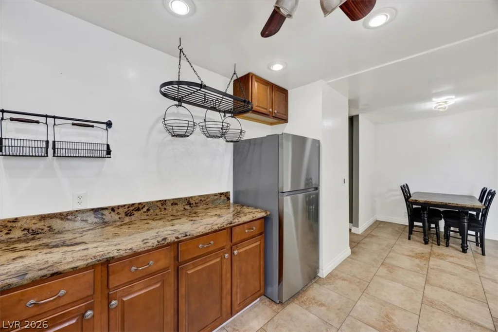 3688 Garden South, Las Vegas, NV 89121
