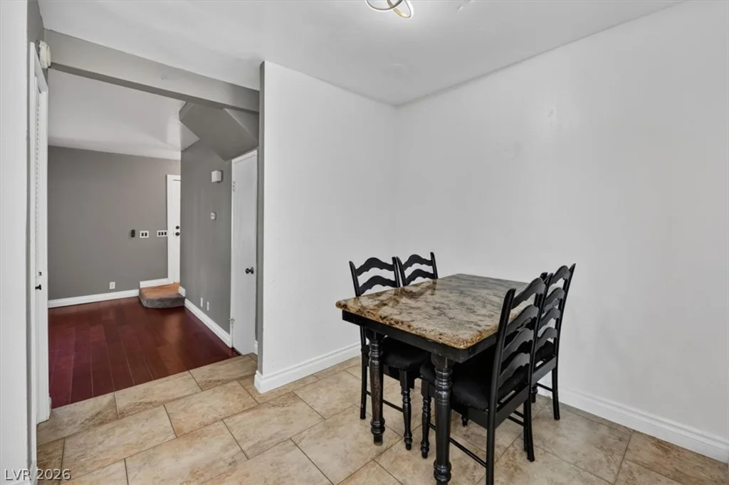 3688 Garden South, Las Vegas, NV 89121