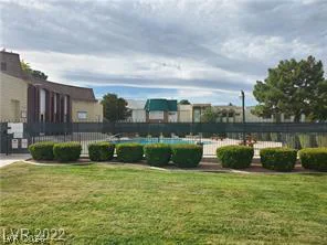 3688 Garden South, Las Vegas, NV 89121