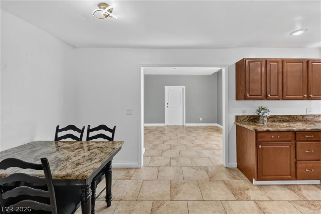 3688 Garden South, Las Vegas, NV 89121