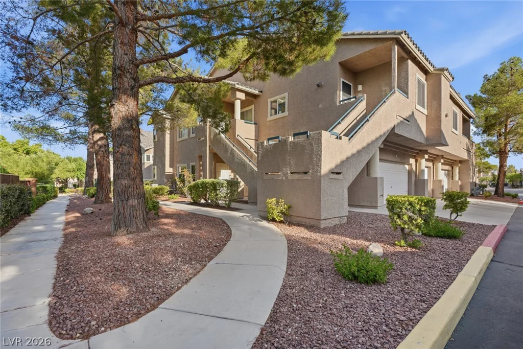 2000 Turquoise Ridge, Las Vegas, NV 89117