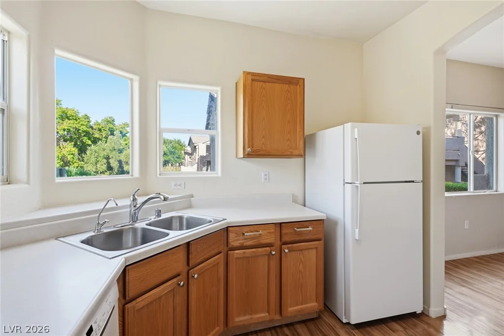 2000 Turquoise Ridge, Las Vegas, NV 89117