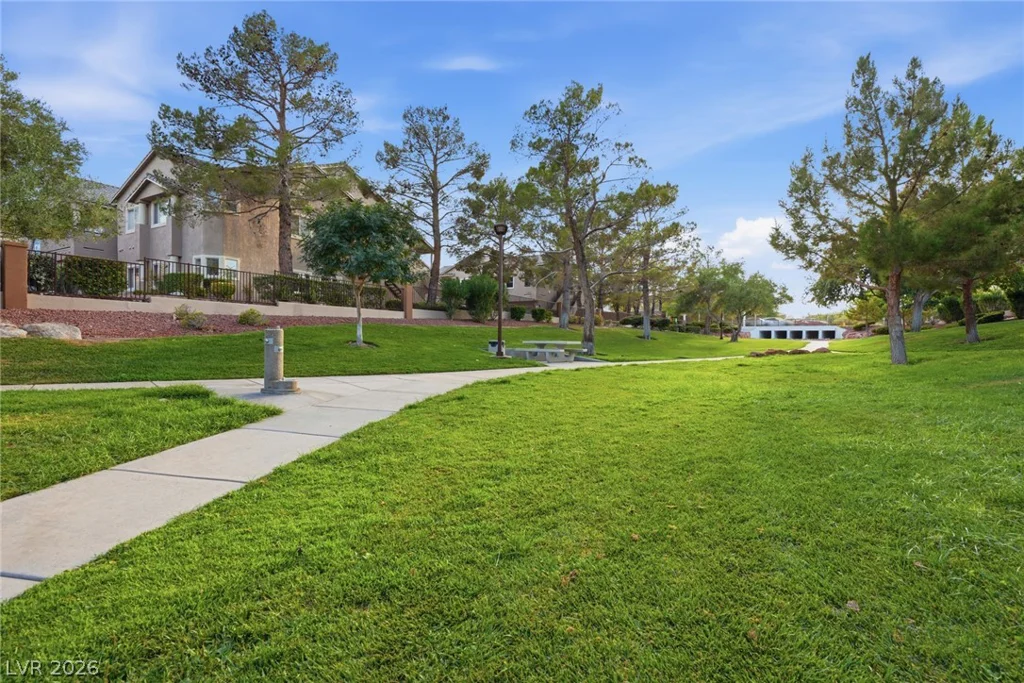 2000 Turquoise Ridge, Las Vegas, NV 89117