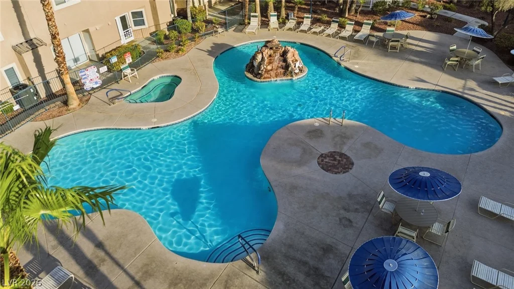 2000 Turquoise Ridge, Las Vegas, NV 89117