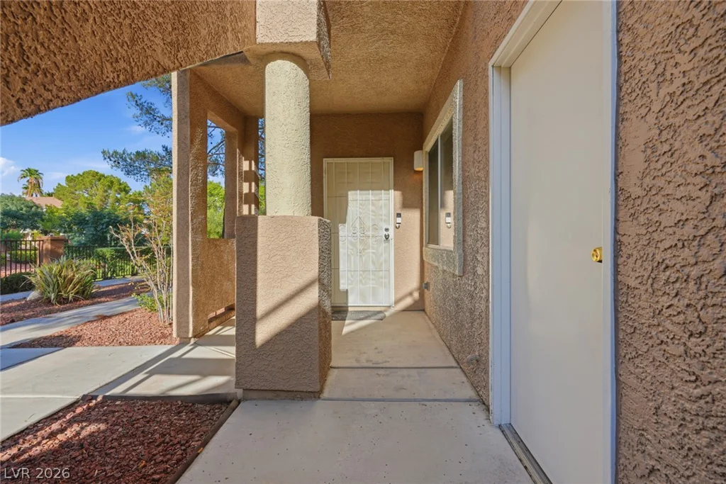 2000 Turquoise Ridge, Las Vegas, NV 89117