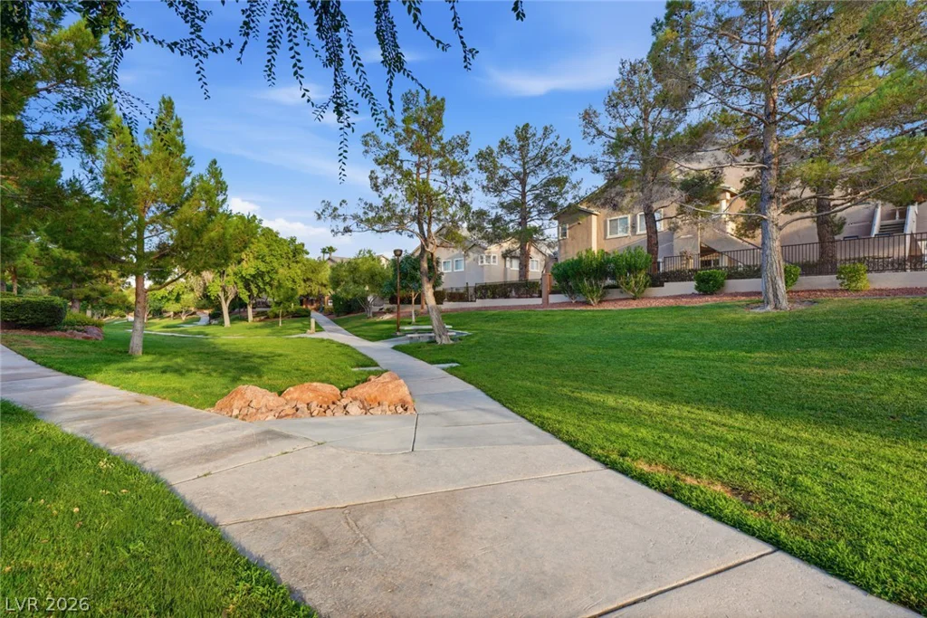 2000 Turquoise Ridge, Las Vegas, NV 89117