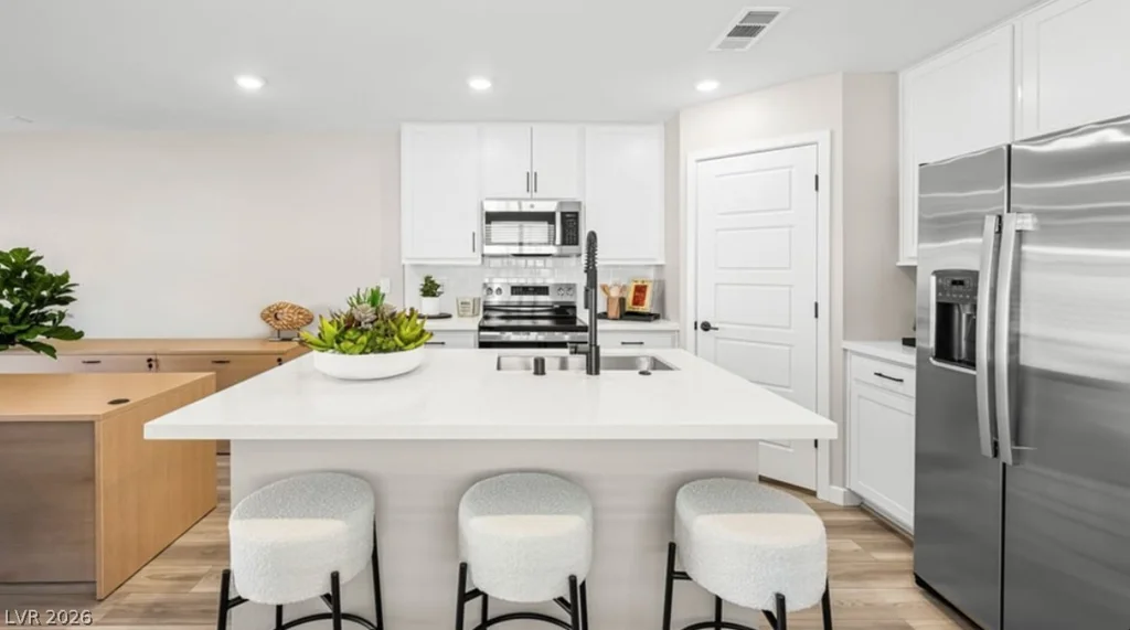 2132 Abraham, Las Vegas, NV 89106