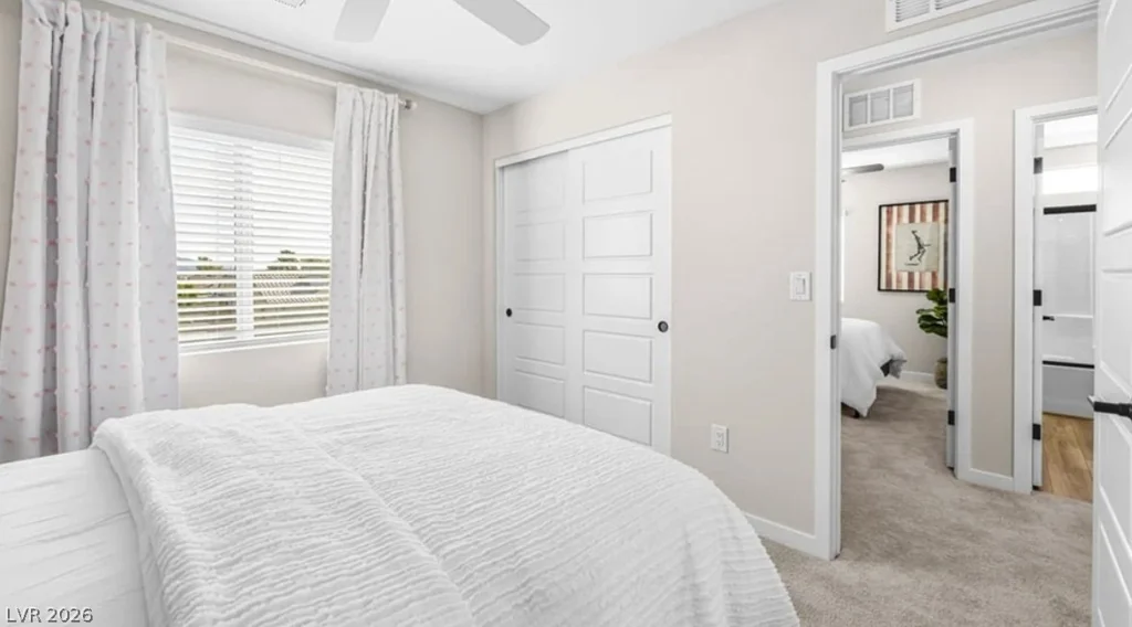 2132 Abraham, Las Vegas, NV 89106