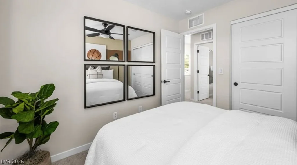 2132 Abraham, Las Vegas, NV 89106