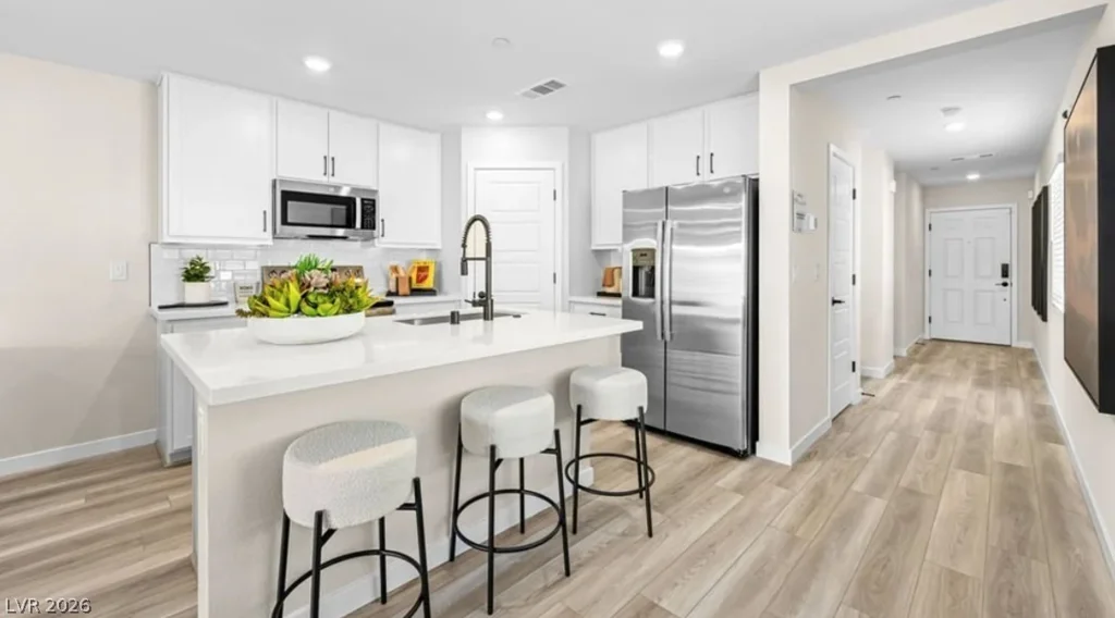 2132 Abraham, Las Vegas, NV 89106
