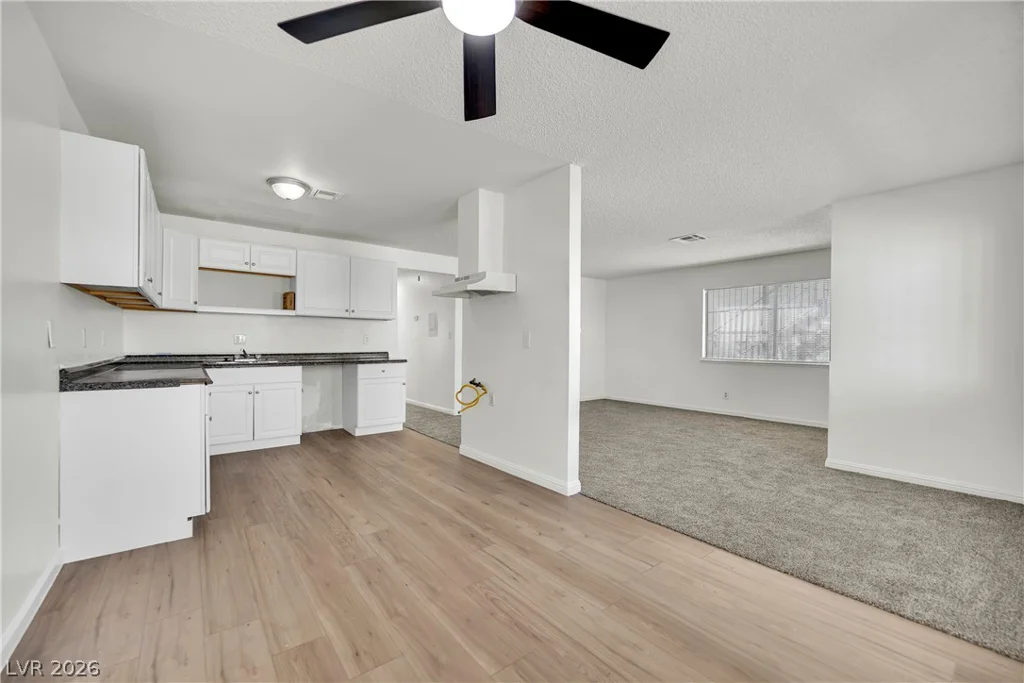 2341 Exeter, Las Vegas, NV 89156