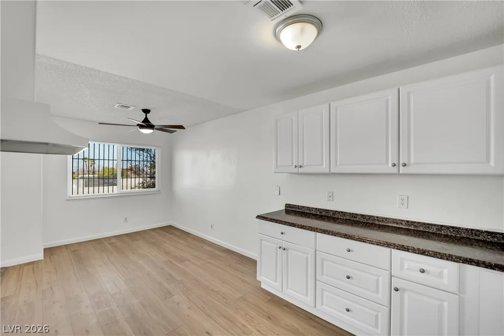 2341 Exeter, Las Vegas, NV 89156