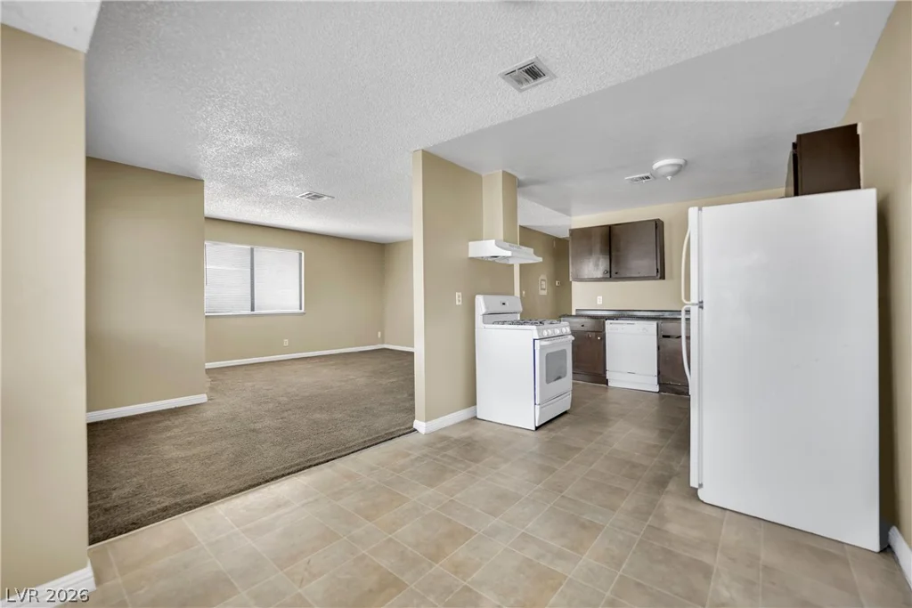 2341 Exeter, Las Vegas, NV 89156