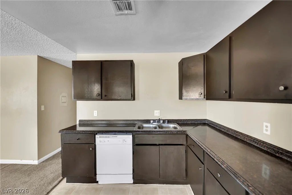 2341 Exeter, Las Vegas, NV 89156