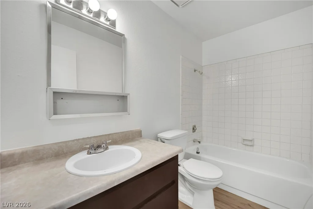 2341 Exeter, Las Vegas, NV 89156