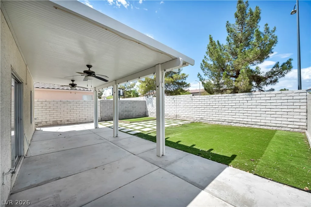 8616 MAJESTIC PINE, Las Vegas, NV 89143