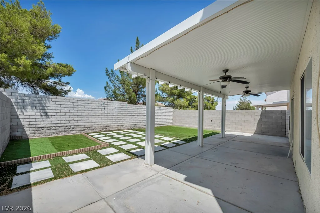 8616 MAJESTIC PINE, Las Vegas, NV 89143