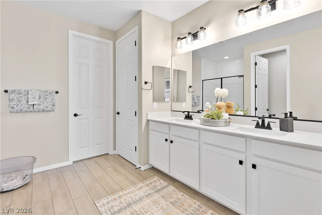 771 Aurora Vale, Henderson, NV 89011