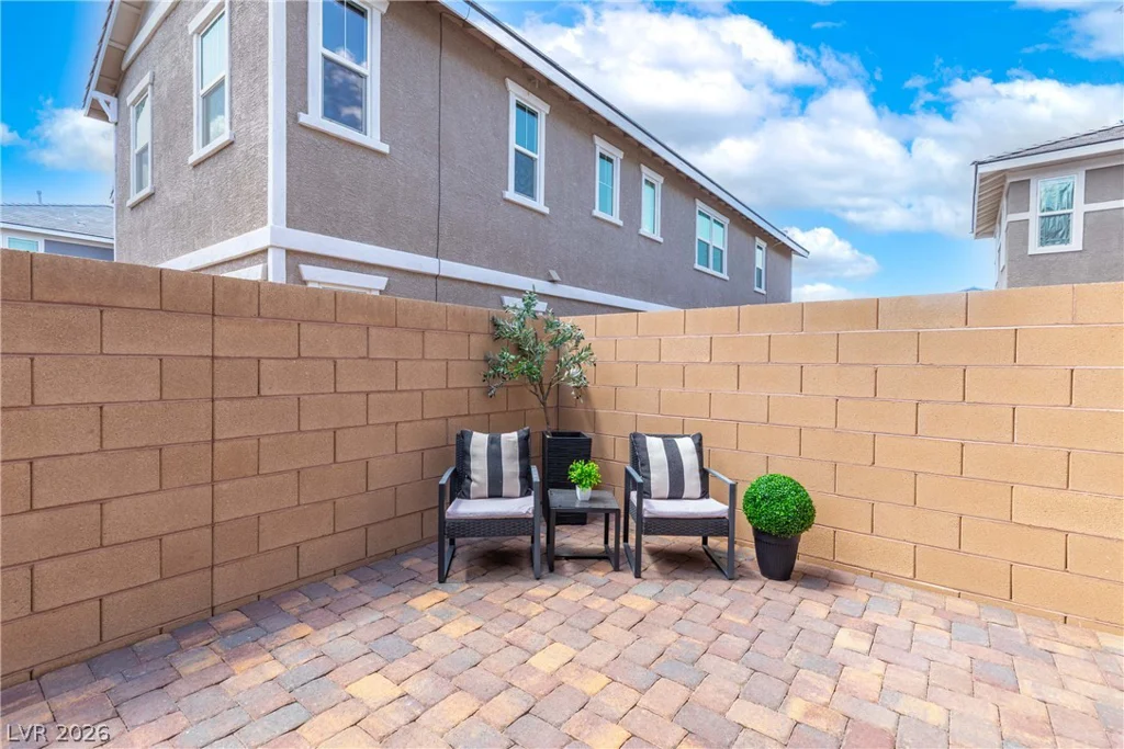 771 Aurora Vale, Henderson, NV 89011