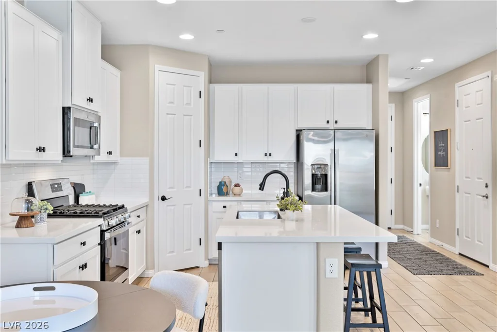 771 Aurora Vale, Henderson, NV 89011