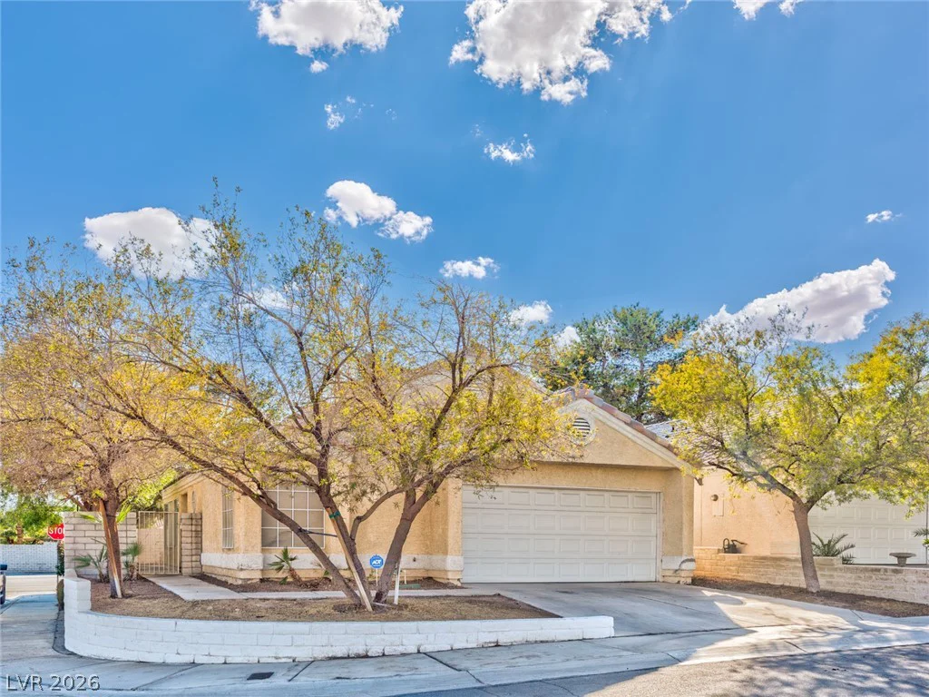 8661 Freeport, Las Vegas, NV 89117