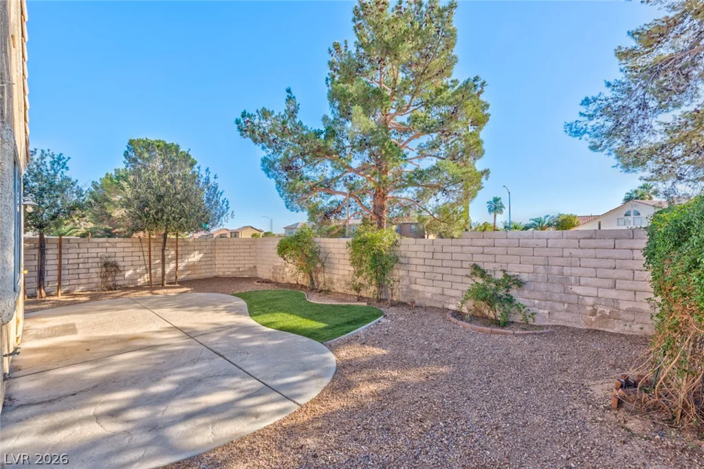 8661 Freeport, Las Vegas, NV 89117