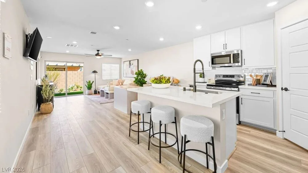 2200 Abraham, Las Vegas, NV 89106