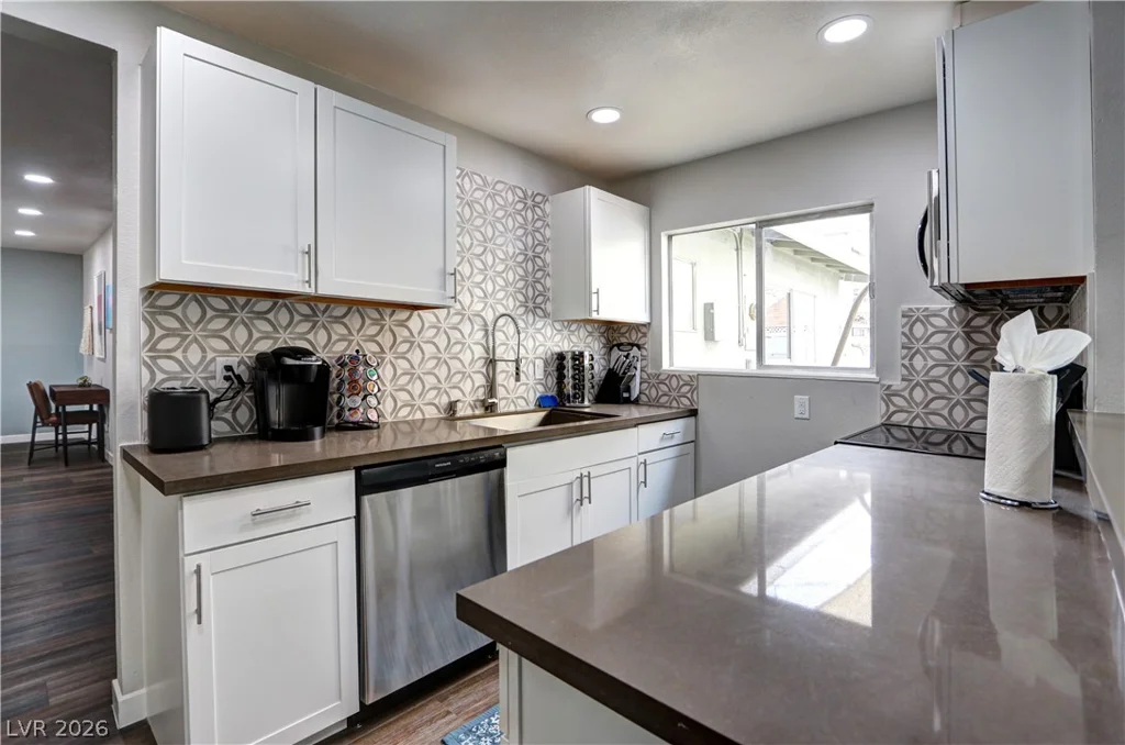 305 Ramsey, Las Vegas, NV 89107