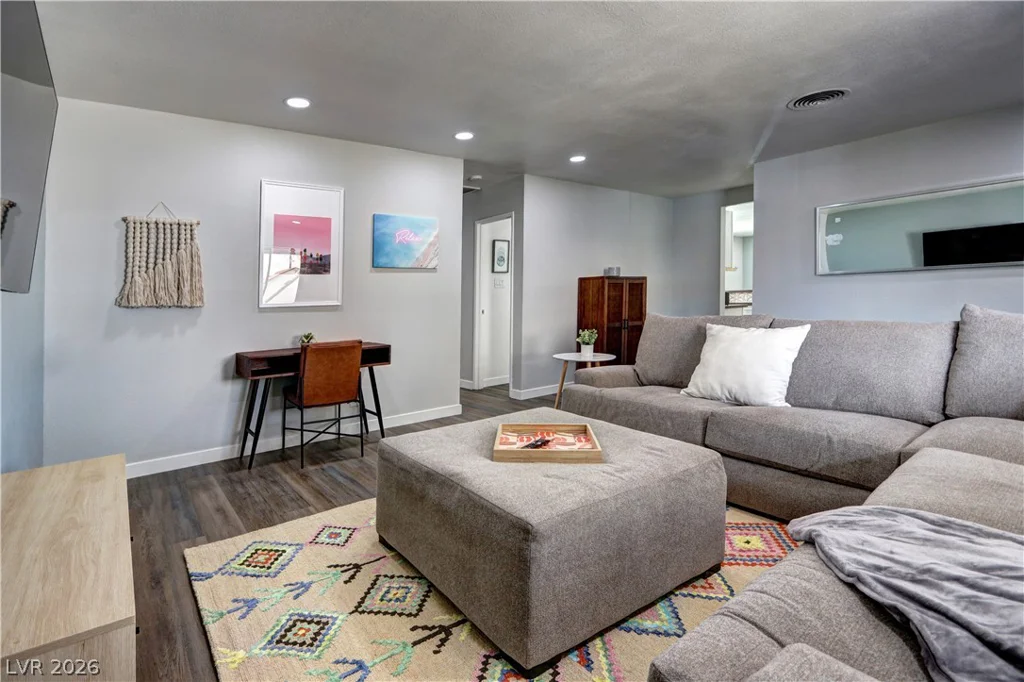 305 Ramsey, Las Vegas, NV 89107