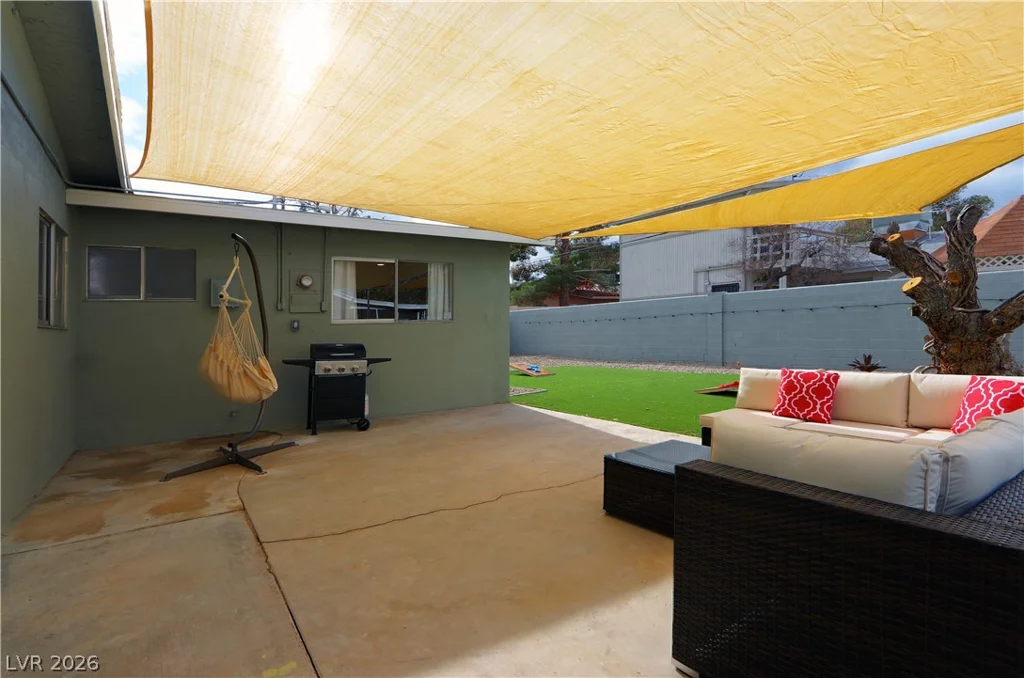 305 Ramsey, Las Vegas, NV 89107