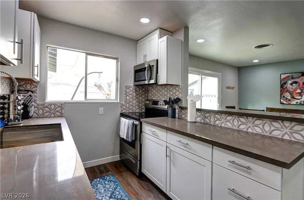 305 Ramsey, Las Vegas, NV 89107