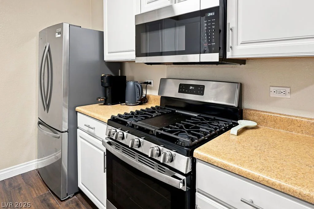 8250 Grand Canyon, Las Vegas, NV 89166