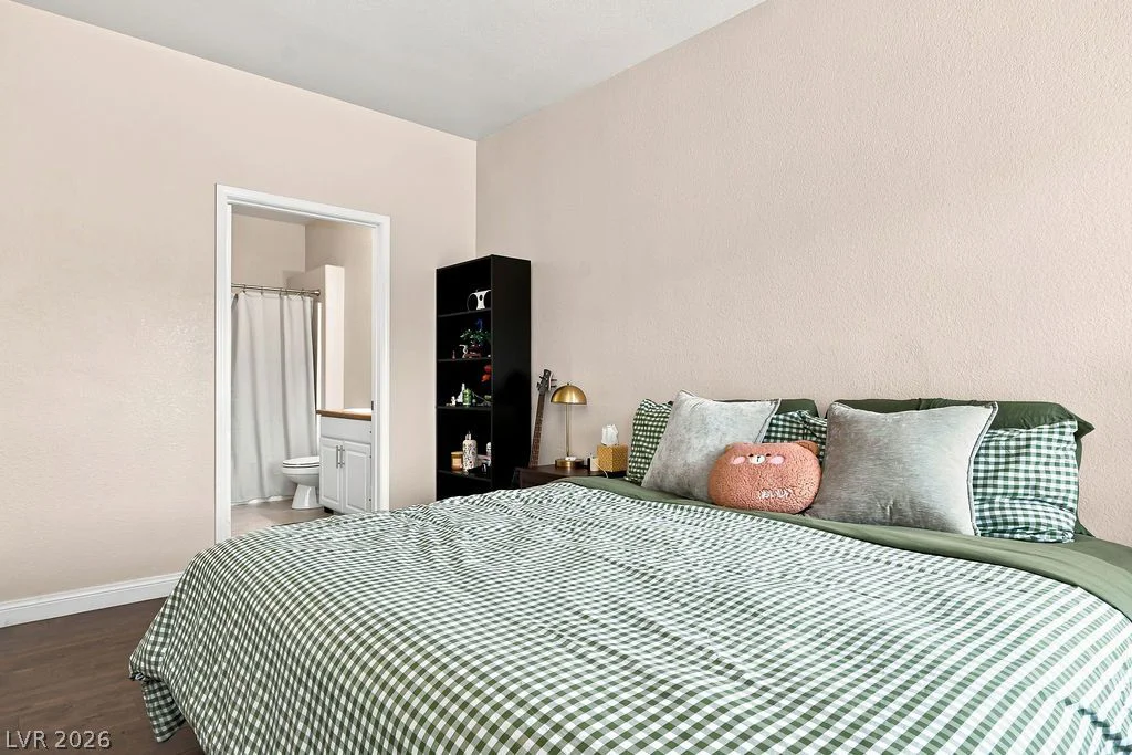 8250 Grand Canyon, Las Vegas, NV 89166