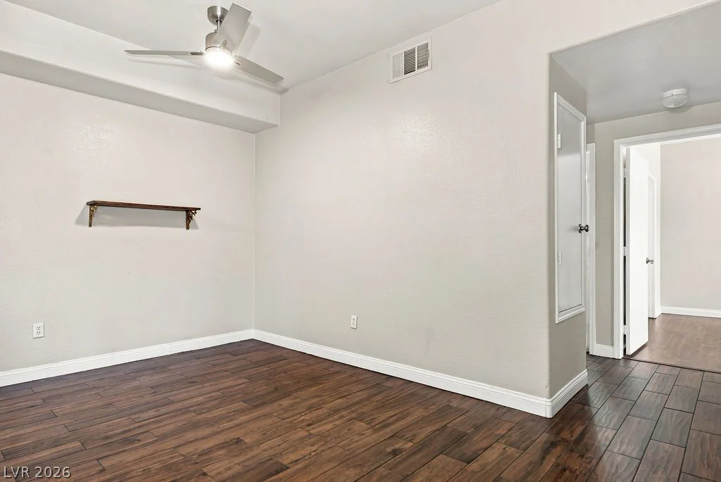8250 Grand Canyon, Las Vegas, NV 89166