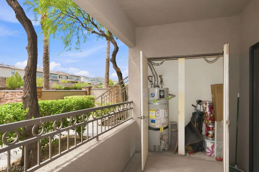 8250 Grand Canyon, Las Vegas, NV 89166