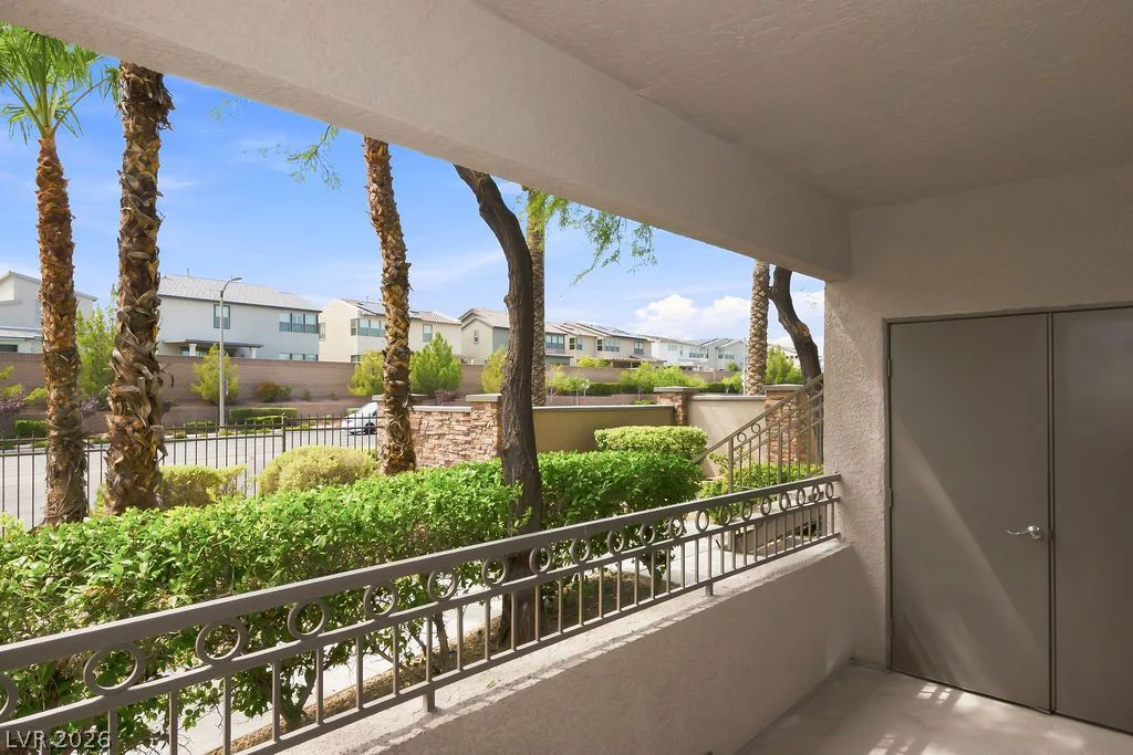 8250 Grand Canyon, Las Vegas, NV 89166