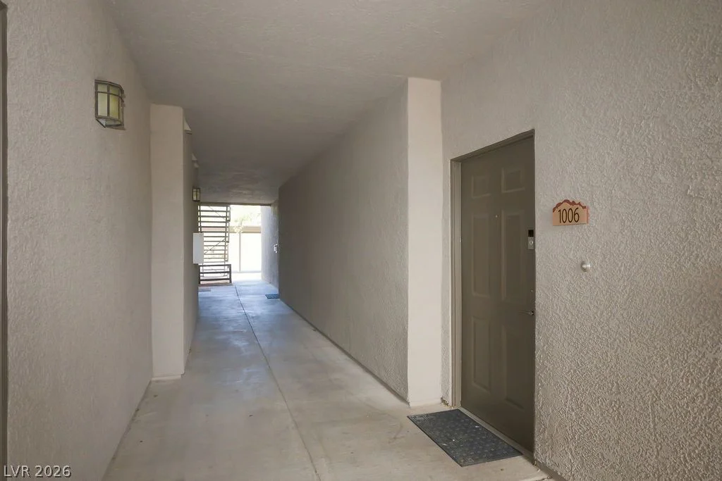 8250 Grand Canyon, Las Vegas, NV 89166