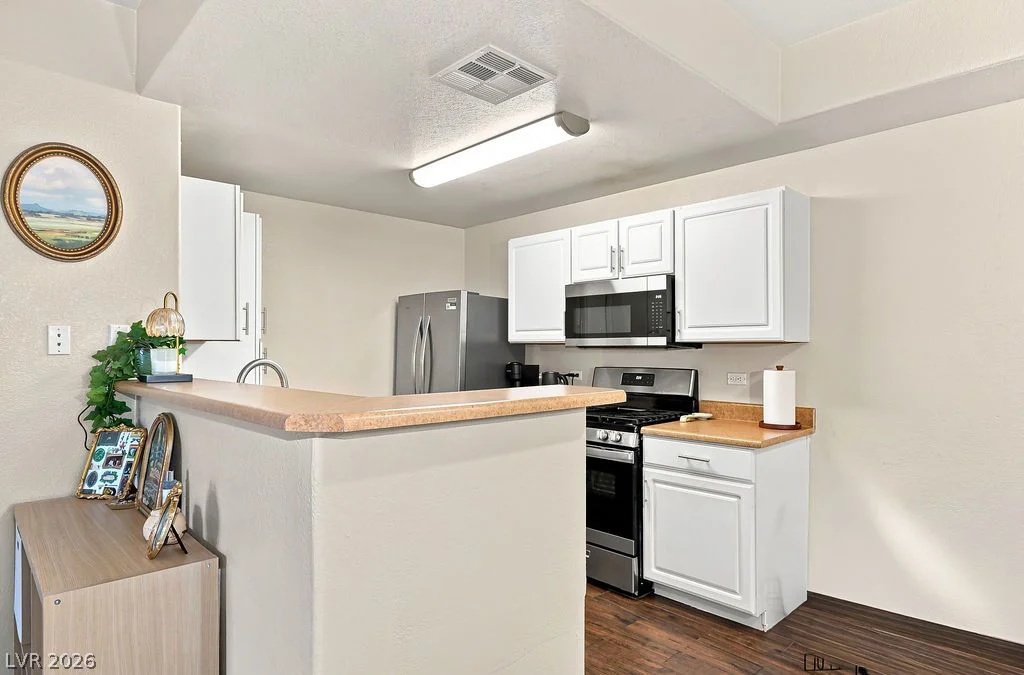 8250 Grand Canyon, Las Vegas, NV 89166