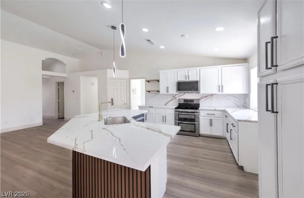 6435 Heatherton, Las Vegas, NV 89110