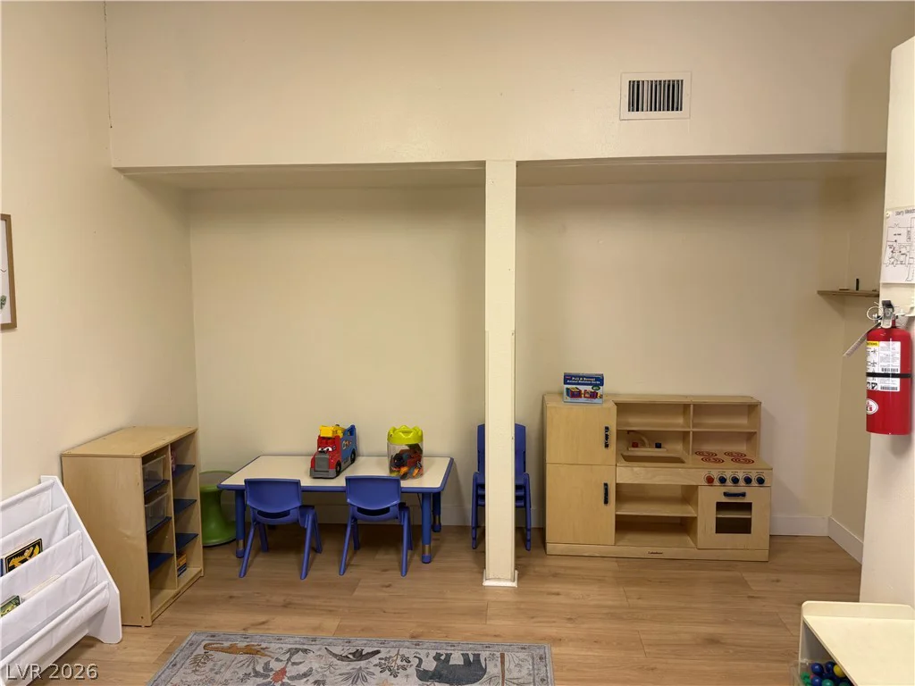 3427 Eastern, Las Vegas, NV 89169