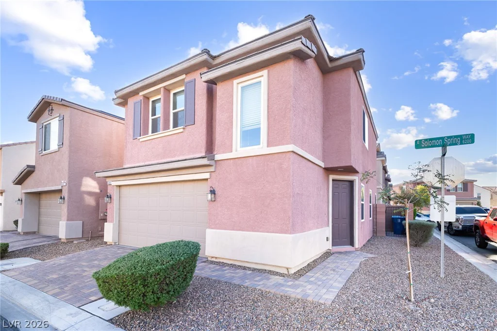 6303 Solomon Spring, Las Vegas, NV 89122