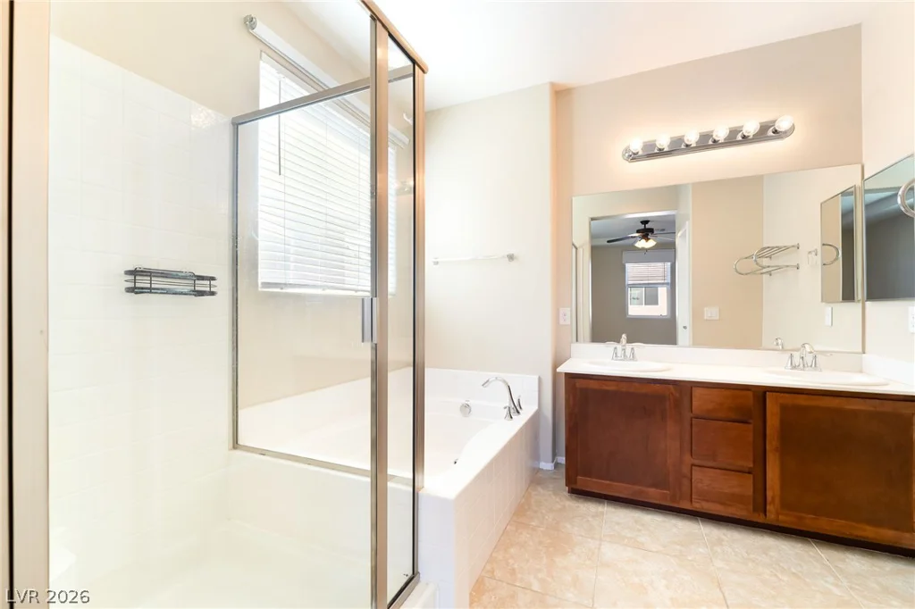 6303 Solomon Spring, Las Vegas, NV 89122